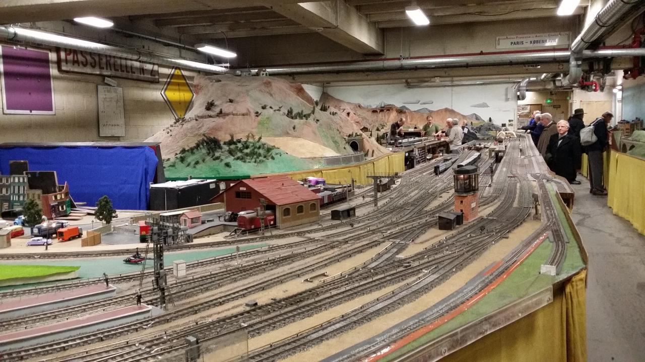 Visite des réseaux miniatures HO et O de l'AFAC