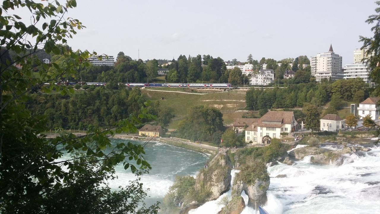 Schaffhouse (Suisse) - les chutes du Rhin